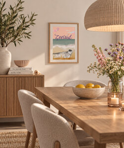 A4 Illustratie Zeehond op Zeeuws Strand bij Zonsondergang &ndash; Ingelijste Print