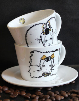 Koffiekop en schotel Zeeuws meisje