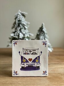 Tegel Zeeuws stel in blauwe bus Delfstblauw